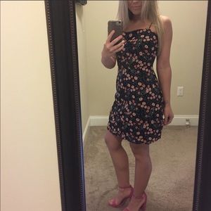 Lulus black floral dress small